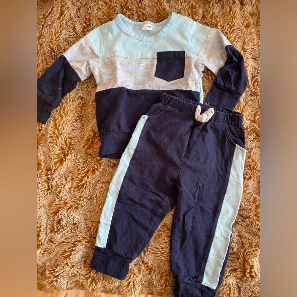 Like new long sleeve blue matching set in 12-18 months
